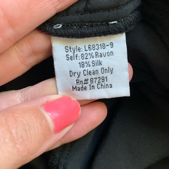 Johnny Was LOVE Uche Cropped Floral Embroidered Wide Leg Velvet Pants LARGE - Picture 14 of 14